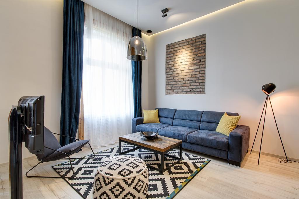 Luxury Apartment By Hi5 -Andrassy Suite Budapest Exterior foto