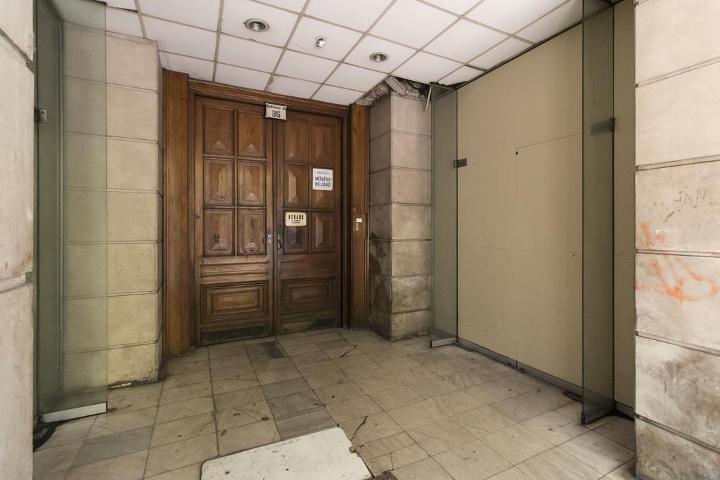 Luxury Apartment By Hi5 -Andrassy Suite Budapest Exterior foto