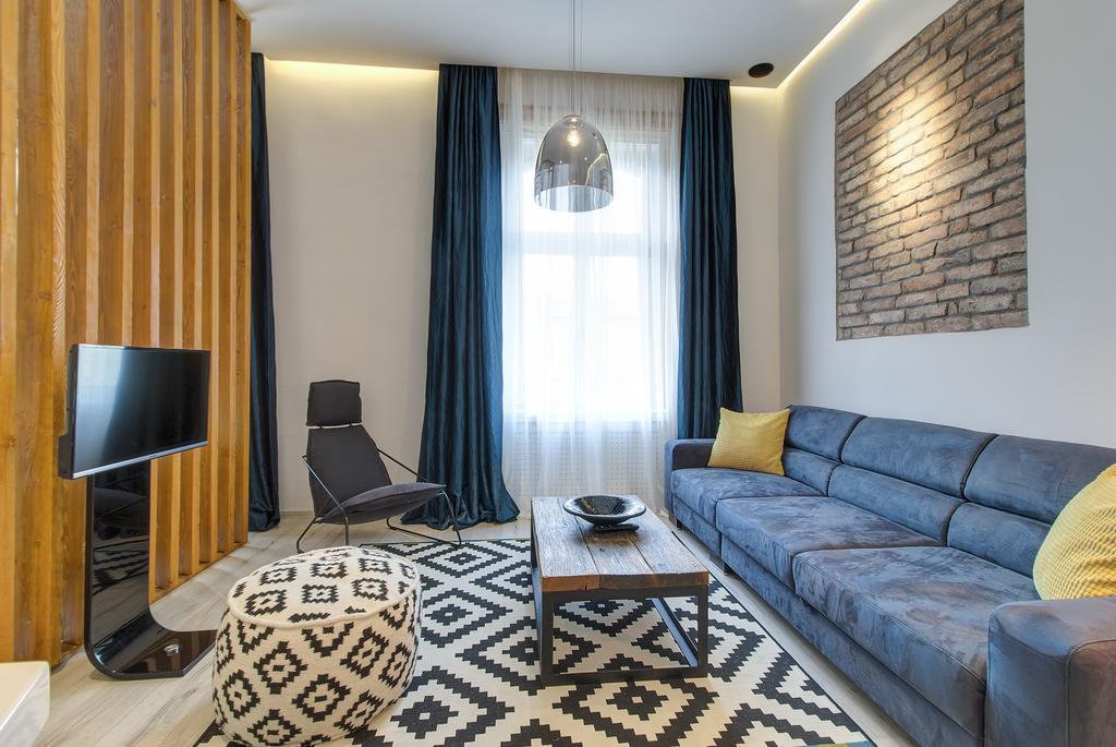 Luxury Apartment By Hi5 -Andrassy Suite Budapest Exterior foto